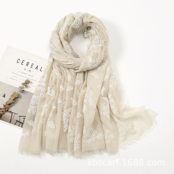 2022 spring and summer new foam cotton short beard edge skin-friendly small flower scarf fashion all-match monochrome shawl wholesale, Blue;gray
2022 spring and summer new foam cotton short beard edge skin-friendly small flower scarf fashion all-match monochrome shawl wholesale, Blue;gray