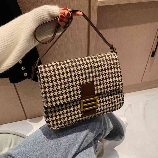 fashion trend new ladies luxury brand bag designer wholesale style women's one shoulder hand-held armpit pattern lattice small square
fashion trend new ladies luxury brand bag designer wholesale style women's one shoulder hand-held armpit pattern lattice small square