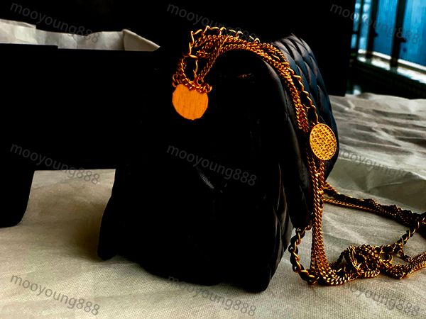 tier quality designer luxury 20cm lambskin quilted women coin bags real leather flap purses crossbody shoulder black bag coin chain suede ha
tier quality designer luxury 20cm lambskin quilted women coin bags real leather flap purses crossbody shoulder black bag coin chain suede ha