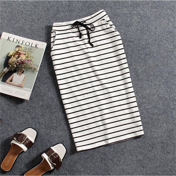 korean womens black white striped one-step skirt spring summer woman casual pocket mid-length slim bag hip skirts female 220324
korean womens black white striped one-step skirt spring summer woman casual pocket mid-length slim bag hip skirts female 220324