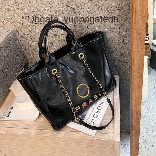 luxury classic women's handbags beach bags brand ch metal badge tote bag designer small mini evening handbag female capacity large leat, Black;red
luxury classic women's handbags beach bags brand ch metal badge tote bag designer small mini evening handbag female capacity large leat, Black;red