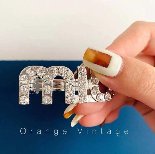 crystal word letter hair clips hair pins bobby barrettes grip styling wedding accessories jewelry 220719, Golden;silver
crystal word letter hair clips hair pins bobby barrettes grip styling wedding accessories jewelry 220719, Golden;silver