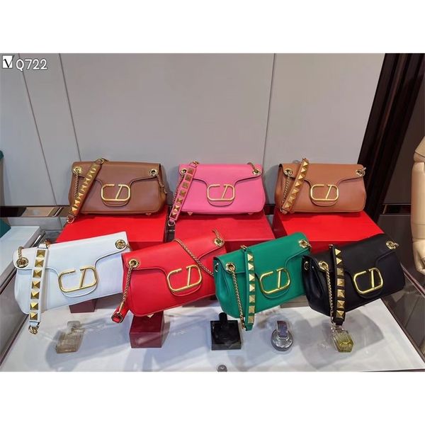 bronze big hardware staff bag armpit organ single shoulder bag oblique cross bag female rivet postman handbag female
bronze big hardware staff bag armpit organ single shoulder bag oblique cross bag female rivet postman handbag female