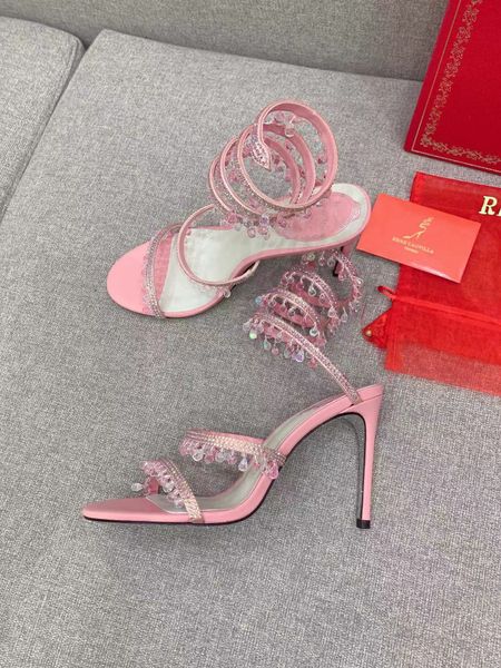 2022 crystal pendant high heel fairy sandals on the feet are fairy and elegant, Black
2022 crystal pendant high heel fairy sandals on the feet are fairy and elegant, Black