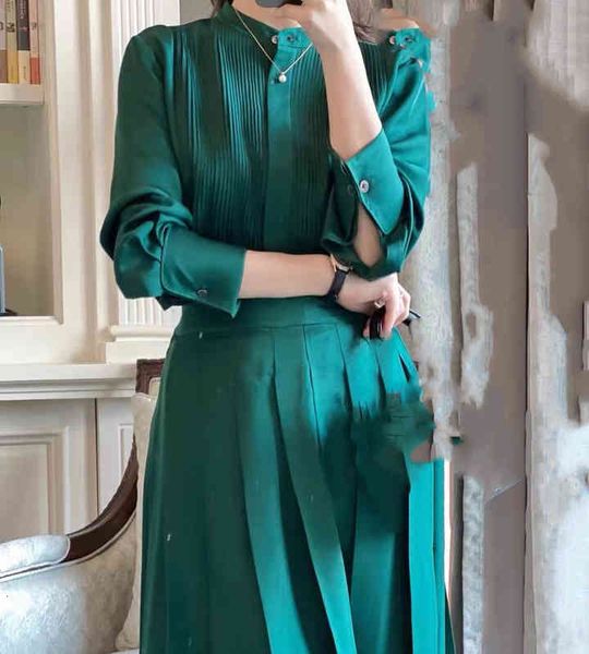 two piece dress l chunyuanyuan family cabinet with high setting organ pleated mulberry silk suit stand collar, White
two piece dress l chunyuanyuan family cabinet with high setting organ pleated mulberry silk suit stand collar, White