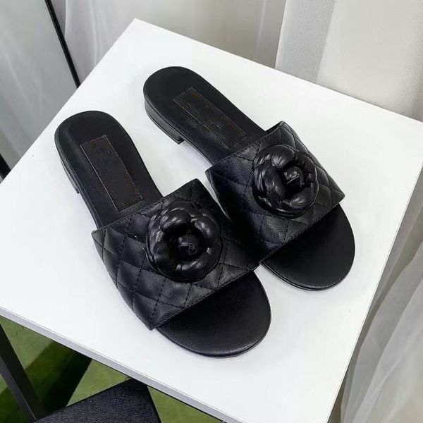 women slipper sandals black /white camellia flower rubber indoor slipper designer luxury fashion summer beach out
women slipper sandals black /white camellia flower rubber indoor slipper designer luxury fashion summer beach out