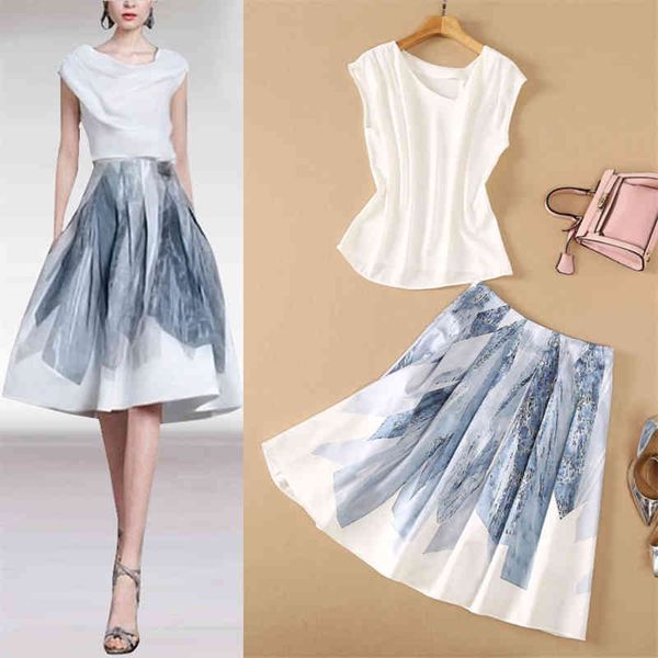 two piece dress european and american walk show summer sleeveless white medium length printed a-line skirt two piece set
two piece dress european and american walk show summer sleeveless white medium length printed a-line skirt two piece set