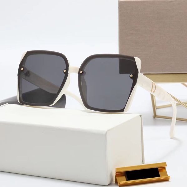 summer women sunglasses light green square art frame transparent tea to coral gradient lens recessed design female fashion accessories gifts, White;black
summer women sunglasses light green square art frame transparent tea to coral gradient lens recessed design female fashion accessories gifts, White;black
