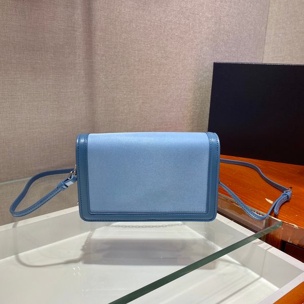 early autumn new 1bp019 messenger bag wonderfully changed underarm bag nylon mother's day gift
early autumn new 1bp019 messenger bag wonderfully changed underarm bag nylon mother's day gift