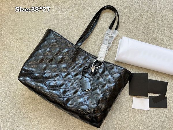2022 new totes high-quality cowhide handbag women paris luxurys designer bag shopping bags luxury oil wax skin sophisticated stylish one sho
2022 new totes high-quality cowhide handbag women paris luxurys designer bag shopping bags luxury oil wax skin sophisticated stylish one sho