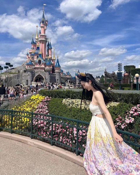 z printed hollow backless dress summer dresses for women 2022 new high-end clothing valentine's day birthday mother's day gift fam, White;black
z printed hollow backless dress summer dresses for women 2022 new high-end clothing valentine's day birthday mother's day gift fam, White;black