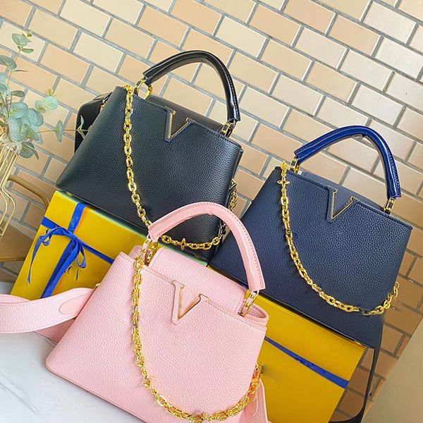 designer women's luxurys bag capucines bb handbag full grain taurillon cow leather high capacity handbags m59065 crossbody fashion, Brown;gray
designer women's luxurys bag capucines bb handbag full grain taurillon cow leather high capacity handbags m59065 crossbody fashion, Brown;gray