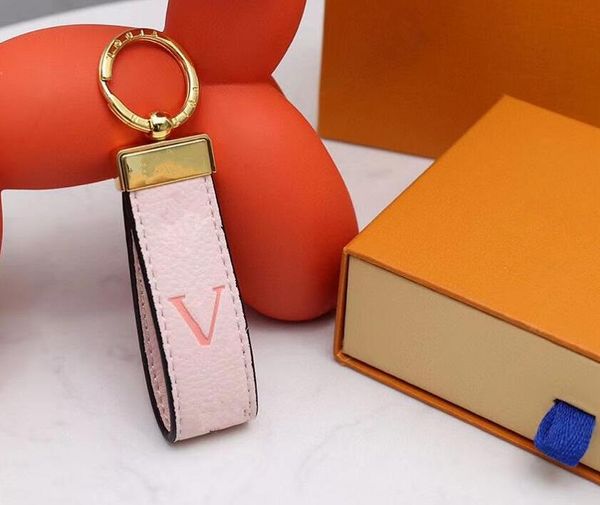 fashion key buckle car keychain handmade leather keychains men women bag pendant accessories 9 color with box 2022, Silver
fashion key buckle car keychain handmade leather keychains men women bag pendant accessories 9 color with box 2022, Silver