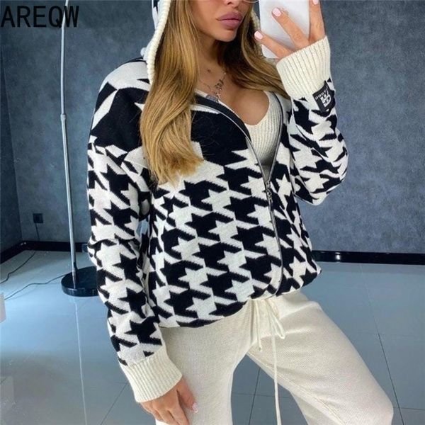 outfits casual women autumn black pants set long sleeve hoodies plaid and bodycon pants tracksuit two piece set y201128, White
outfits casual women autumn black pants set long sleeve hoodies plaid and bodycon pants tracksuit two piece set y201128, White