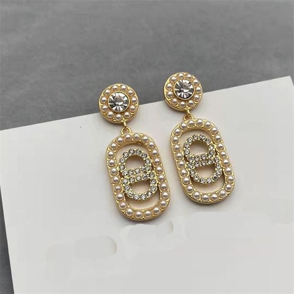 65% jewelry online store sale 2022 pearl rhinestone brass simple fashion earrings earrings 925 silver needles, Golden
65% jewelry online store sale 2022 pearl rhinestone brass simple fashion earrings earrings 925 silver needles, Golden