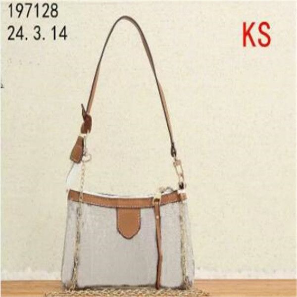 2022 leather shoulder bags women's bag tote designer man women crossbody hobo handbags fashion totes 01
2022 leather shoulder bags women's bag tote designer man women crossbody hobo handbags fashion totes 01