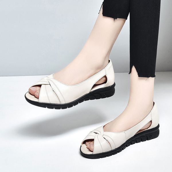 2022 summer new genuine leather women sandals flat non-slip sandals women large size open-toed mother casual shoes ladies, Black
2022 summer new genuine leather women sandals flat non-slip sandals women large size open-toed mother casual shoes ladies, Black