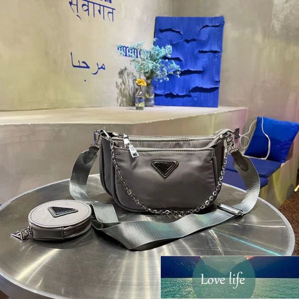 new designer shoulder bag fashion triangle badge messenger shoulders bag wallet combination leather bags women's chain
new designer shoulder bag fashion triangle badge messenger shoulders bag wallet combination leather bags women's chain