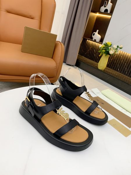 men women slippers triple white black fluo green beige blue pink grey yellow mens sliders casual summer beach outdoor sandales designer 0601
men women slippers triple white black fluo green beige blue pink grey yellow mens sliders casual summer beach outdoor sandales designer 0601