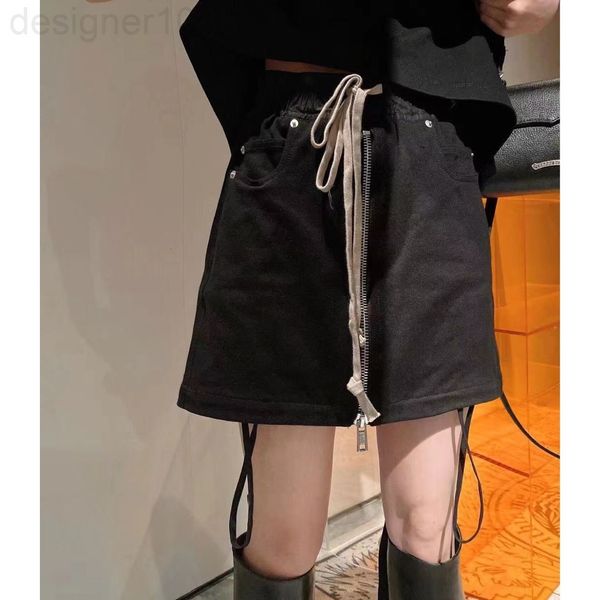 women's jeans designer the new type of dark series half skirt, zipper design, leg length, waist tightness, symbolic pull rope, salt and, Blue
women's jeans designer the new type of dark series half skirt, zipper design, leg length, waist tightness, symbolic pull rope, salt and, Blue