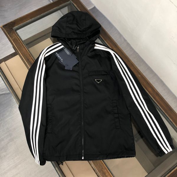 2022ss outdoor wear ski mens softshell jacket custom windbreaker clothing black casual green plain waterproof red orange customize 789432w, Black;brown
2022ss outdoor wear ski mens softshell jacket custom windbreaker clothing black casual green plain waterproof red orange customize 789432w, Black;brown