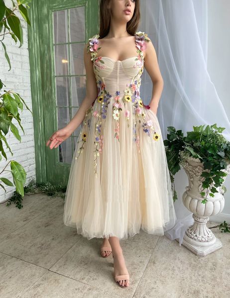 colorful flowers applique tulle short prom dresses zipper back a line homecoming party gowns, Black
colorful flowers applique tulle short prom dresses zipper back a line homecoming party gowns, Black