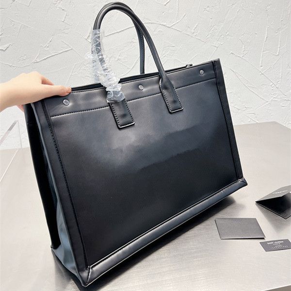fashion handbags women's brand leather shopping bags new classic letters designer large capacity tote bags
fashion handbags women's brand leather shopping bags new classic letters designer large capacity tote bags