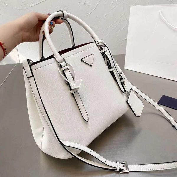 designer totes fashion shoulder bags handbags cross body luxury handbags womens handbag flower ladies casual tote bag pu leather female
designer totes fashion shoulder bags handbags cross body luxury handbags womens handbag flower ladies casual tote bag pu leather female