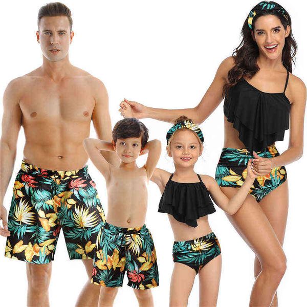 kids girls swimsuit summer family matching outfit women bathing suits bikini men beach shorts if you need 2pcs,please order 2pcs aa220326, Red;yellow
kids girls swimsuit summer family matching outfit women bathing suits bikini men beach shorts if you need 2pcs,please order 2pcs aa220326, Red;yellow