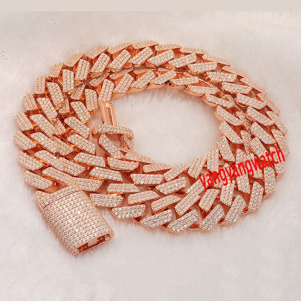 2022 new 925 silver plated 18k rose gold moissanite denim chain necklace hip hop full diamond cuban chain 18mm wide
2022 new 925 silver plated 18k rose gold moissanite denim chain necklace hip hop full diamond cuban chain 18mm wide
