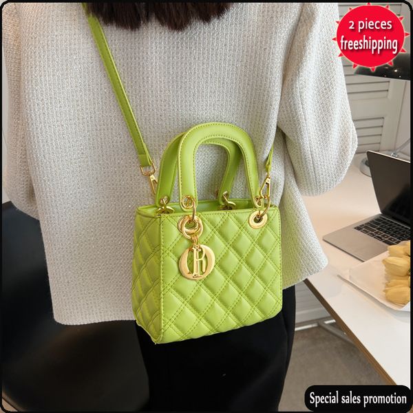 online designer brand bags crossbody tote hand 2022 new women's single shoulder diagonal small square
online designer brand bags crossbody tote hand 2022 new women's single shoulder diagonal small square