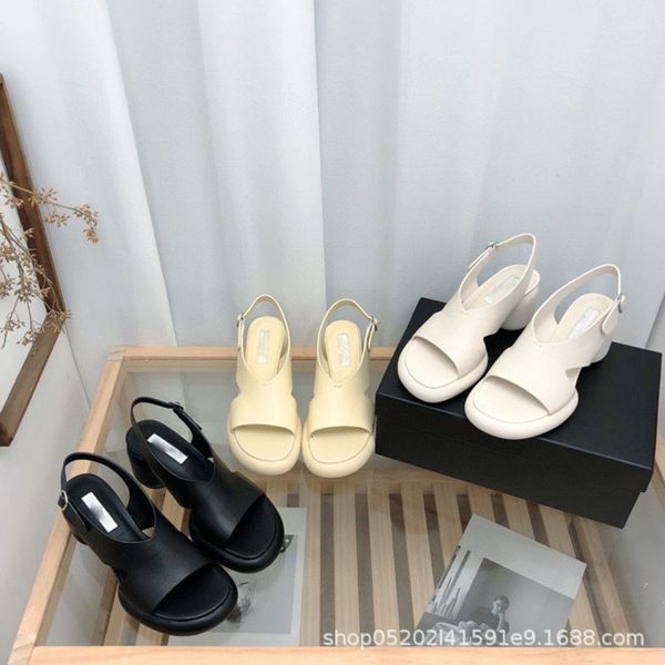 sandals early spring muffin set foot thick heel leisure fashion back empty bread high-heeled buckle sandals, Black
sandals early spring muffin set foot thick heel leisure fashion back empty bread high-heeled buckle sandals, Black