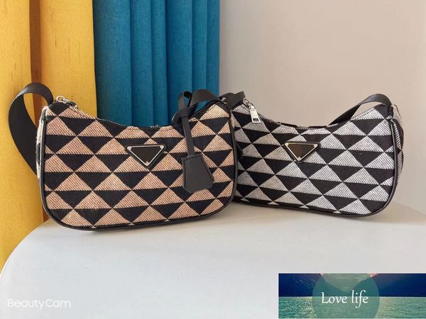 luxury designer bag ladies handbag leather fabric triangle pattern women totes classic crossbody tote newest
luxury designer bag ladies handbag leather fabric triangle pattern women totes classic crossbody tote newest