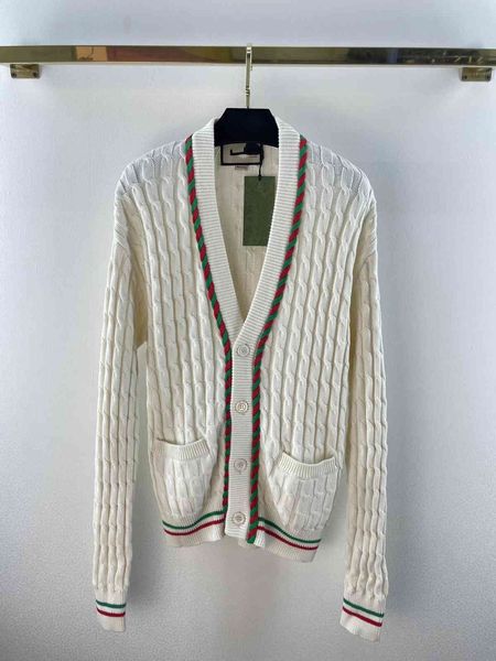 milan runway sweaters 2022 autumn v neck long sleeve high end jacquard cardigan women's designer coats 0802-09, White;black
milan runway sweaters 2022 autumn v neck long sleeve high end jacquard cardigan women's designer coats 0802-09, White;black