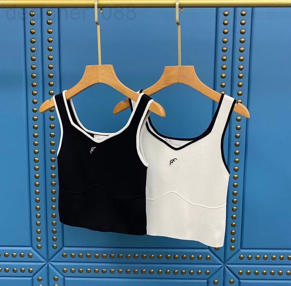 women's tanks & camis designer 22s spring and summer new style small fragrance flower embroidery label black white contrast color u-nec
women's tanks & camis designer 22s spring and summer new style small fragrance flower embroidery label black white contrast color u-nec