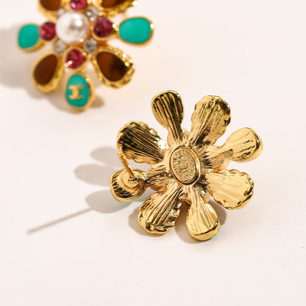 18k gold plated 100% stainless steel stud earrings fashion womens flower geometric brand desigenr letter crystal rhinestone pearl earring wo, Golden;silver
18k gold plated 100% stainless steel stud earrings fashion womens flower geometric brand desigenr letter crystal rhinestone pearl earring wo, Golden;silver