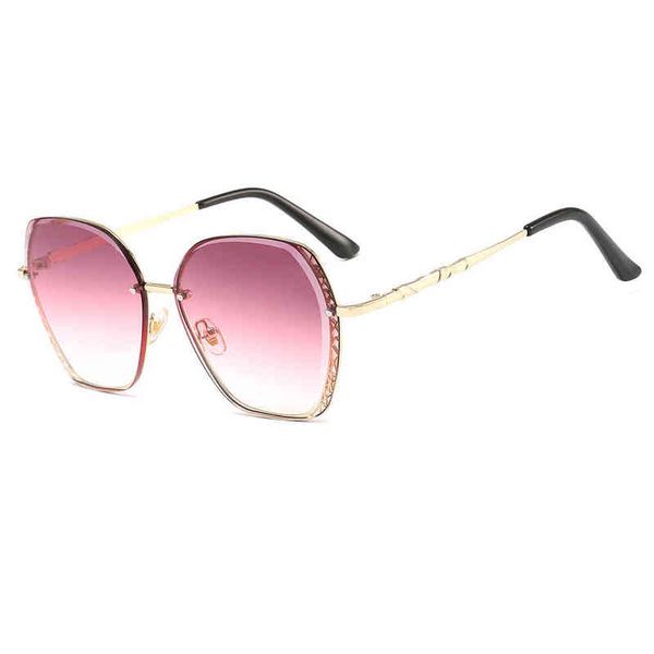 new large frame sunglasses women's versatile pattern trend metal 8760 brand designer luxury fashion sun glasses, White;black
new large frame sunglasses women's versatile pattern trend metal 8760 brand designer luxury fashion sun glasses, White;black
