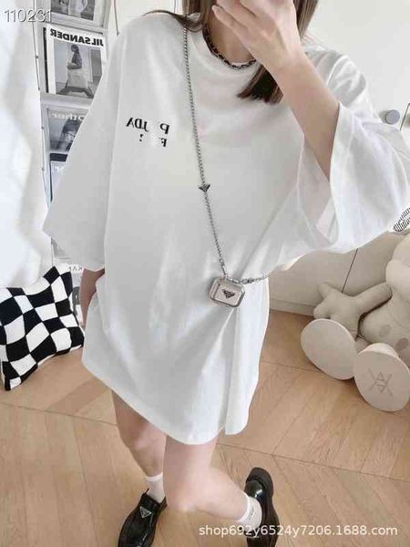 women's t-shirt p home spring and summer letter printing chain metal satchel medium long triangular casual loose short sleeve t-shirt q, White
women's t-shirt p home spring and summer letter printing chain metal satchel medium long triangular casual loose short sleeve t-shirt q, White
