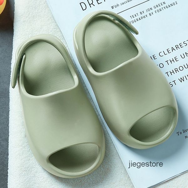 yezzzy slides slipper men eva rubber kids shoes resin desert sand pure pattern foam runners slippers boy girls west slides sandals qinmin12, Black;grey
yezzzy slides slipper men eva rubber kids shoes resin desert sand pure pattern foam runners slippers boy girls west slides sandals qinmin12, Black;grey