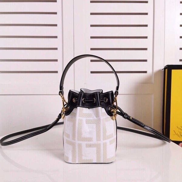 designer luxury handbags purses mini bag mon transparent tresor bucket women fashion handbag leather drawstring shoulder bags
designer luxury handbags purses mini bag mon transparent tresor bucket women fashion handbag leather drawstring shoulder bags