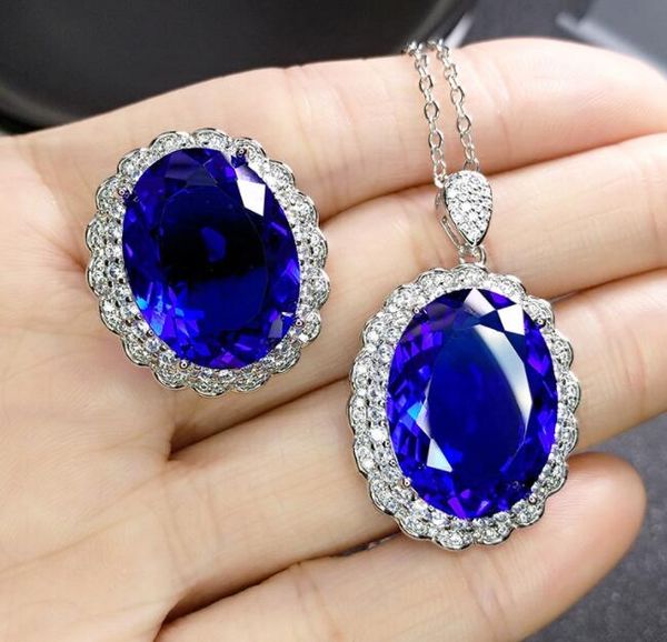 low luxury ring pendant chain set 20 become 30 blue crystal ring female, Black 
low luxury ring pendant chain set 20 become 30 blue crystal ring female, Black
