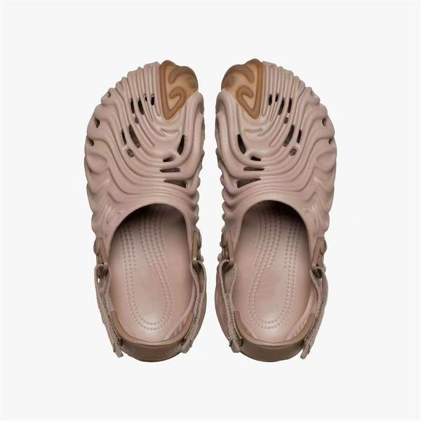 2022 designers men women sandals slides slippers bone resin desert sand foam runner ararat rubber west summer west brown flat slide slipper, Black
2022 designers men women sandals slides slippers bone resin desert sand foam runner ararat rubber west summer west brown flat slide slipper, Black