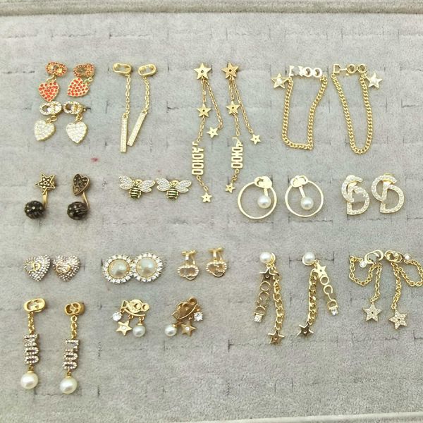 classic designer jewelry ladies alphabet pearl earrings pure copper material couple wedding birthday gift earring bac6423546, White
classic designer jewelry ladies alphabet pearl earrings pure copper material couple wedding birthday gift earring bac6423546, White