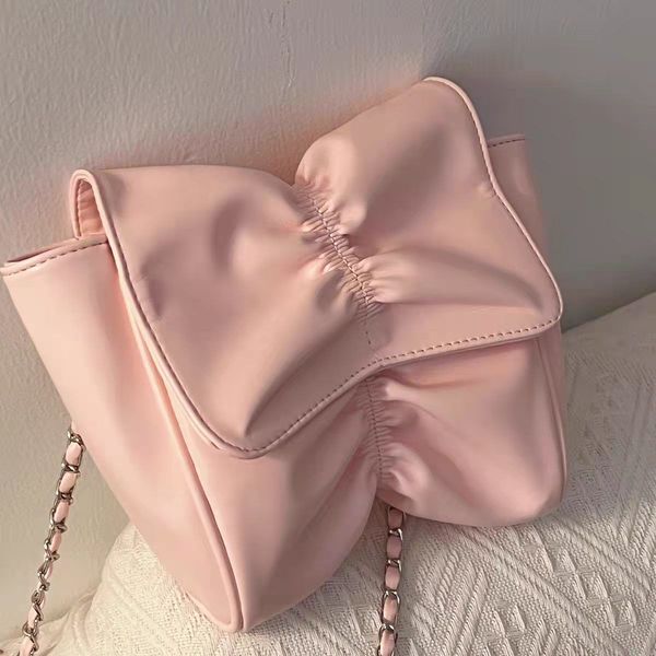 2022 spring new women's crossbody bag niche design bow fashion single shoulder chain bag armpit bags
2022 spring new women's crossbody bag niche design bow fashion single shoulder chain bag armpit bags