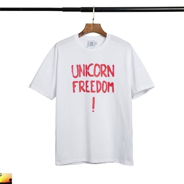 vetements t-shirt oversized red lettered men women vtm harajuku om t shirt 210420, White;black
vetements t-shirt oversized red lettered men women vtm harajuku om t shirt 210420, White;black