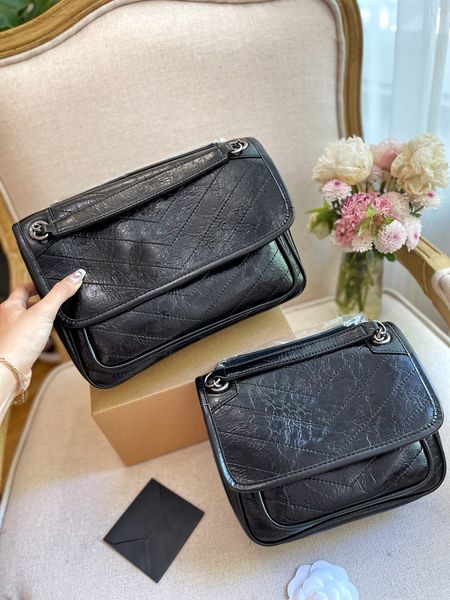 soft sheepskin women shoulder crossbody bag designer luxury handbags classic envelope messenger bags lady flap purses chain clutch wallets
soft sheepskin women shoulder crossbody bag designer luxury handbags classic envelope messenger bags lady flap purses chain clutch wallets