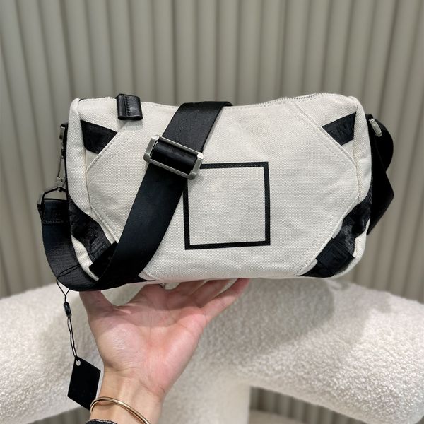 one shoulder canvas messenger bag for spring and summer match with fashion leisure simplicity and large capacity
one shoulder canvas messenger bag for spring and summer match with fashion leisure simplicity and large capacity