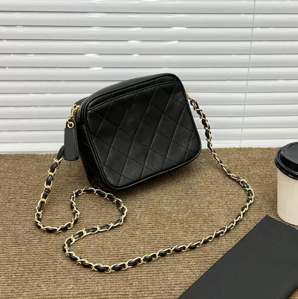 sw 2022ss vinatge womens classical mini camera lambskin bags gold metal hardware matelasse chain crossbody shoulder ssoche large capacity de
sw 2022ss vinatge womens classical mini camera lambskin bags gold metal hardware matelasse chain crossbody shoulder ssoche large capacity de
