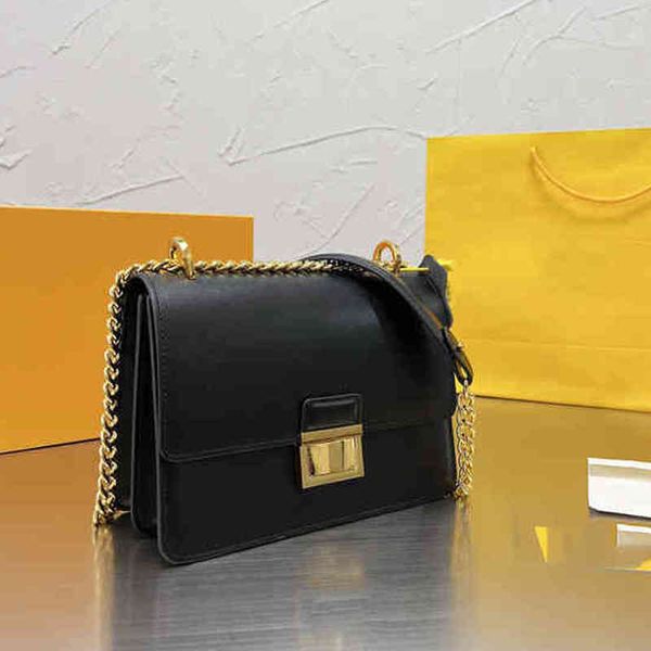 designer brand chain lock small square bags women handbag shoulder leather luxury crossbody female purses 220307
designer brand chain lock small square bags women handbag shoulder leather luxury crossbody female purses 220307