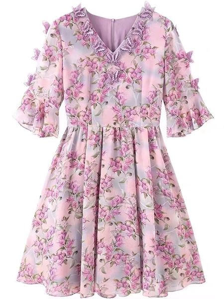 european and american women's clothing summe 2022 new cuff sleeve horn sleeve v collar fashionable purple print pleated dress, Black;gray
european and american women's clothing summe 2022 new cuff sleeve horn sleeve v collar fashionable purple print pleated dress, Black;gray